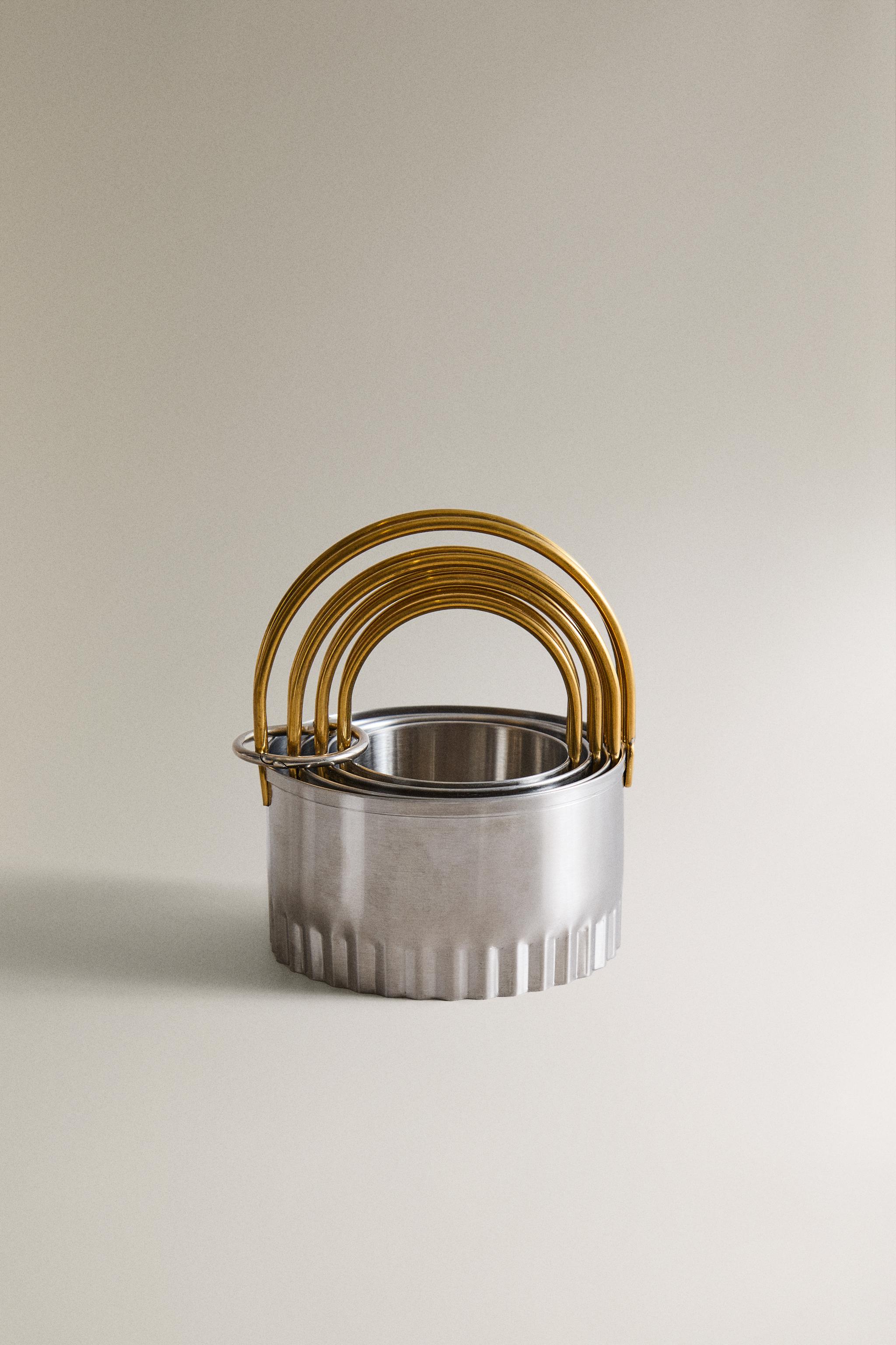 SET OF CHRISTMAS COOKIE CUTTERS (SET OF 4)